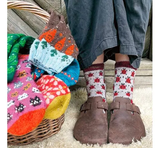 Buch "Geniale Motivsocken stricken"