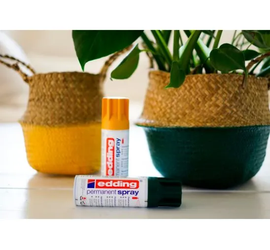 edding 5200 "Permanentspray", Grundierung