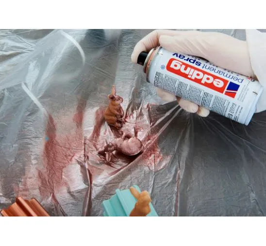 edding 5200 "Permanentspray", Grundierung