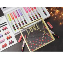 Karin PIGMENT Decobrush Collection
