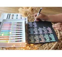 Karin PIGMENT Decobrush Collection