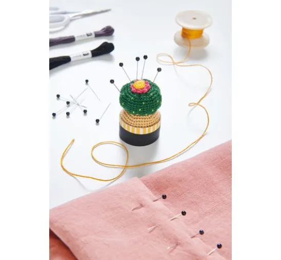 Rico Design Essentials Crochet