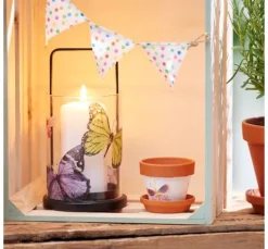 Serviette "Flatternde Schmetterlinge"