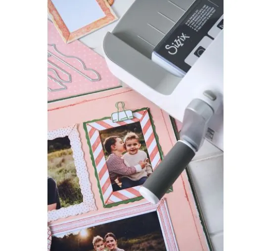 Sizzix Framelits Stanzschablone und Clear Stamps "Creative Combos by 49 & Market