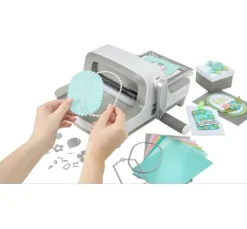 Sizzix New Big Shot Machine "Starter Kit"