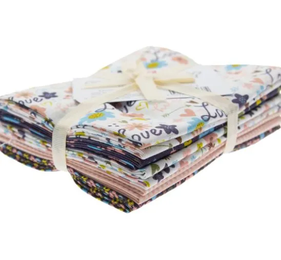 Stoffpaket Patchy "Hearts and Flowers"