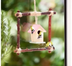 VBS Miniatur Vogelhaus mit Aufhänger