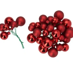 Weihnachtskugeln aus Glas am Draht